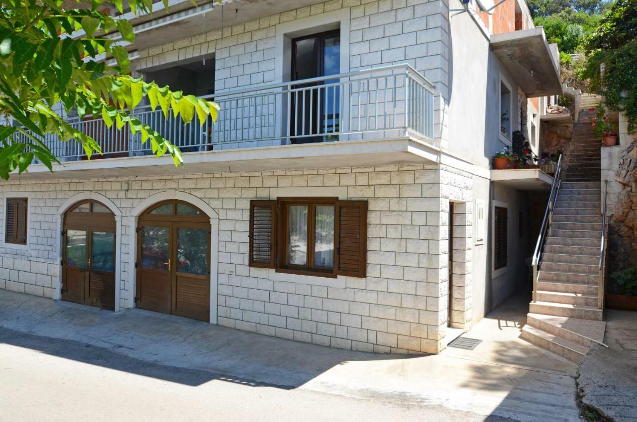 Antonia Apartments Zavalatica Extérieur photo