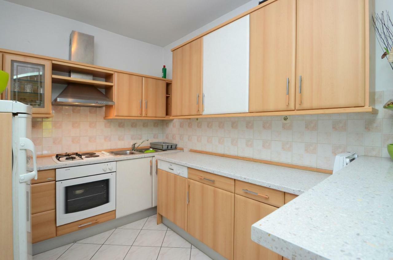 Antonia Apartments Zavalatica Extérieur photo